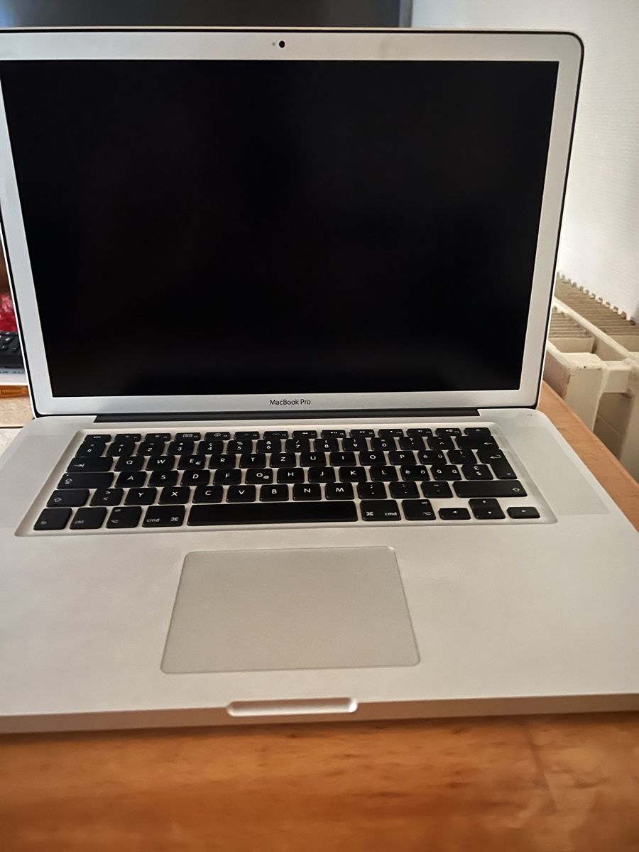 Apple Notebook: MacBook Pro 15 – Usato da Romanshorn venduto da fabioR03 1