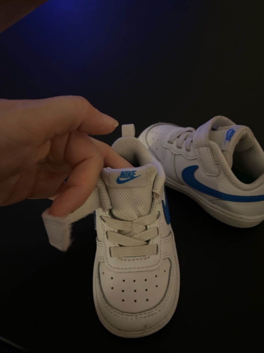 Nike Scarpe per ragazzi: Kinder Nike Schuhe – Usato da Adliswil venduto da sch_pl69 2