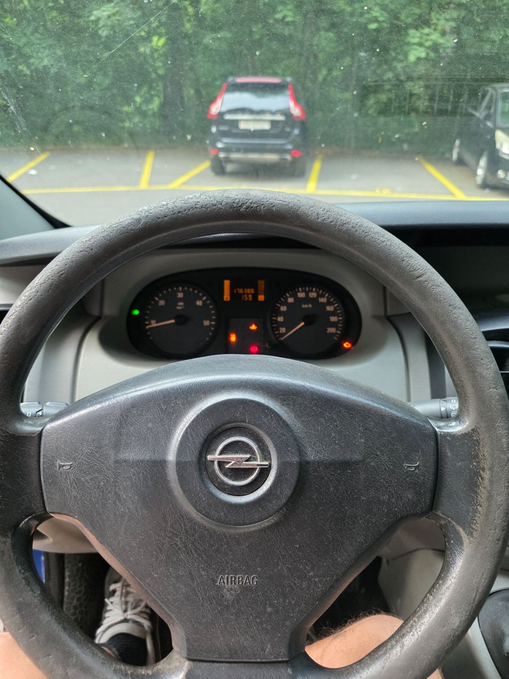 Opel Veicoli commerciali: OPEL VIVARO 2.0D - 2010 - MFK 09.2022 – Usato da Fribourg venduto da dccis.ch 4