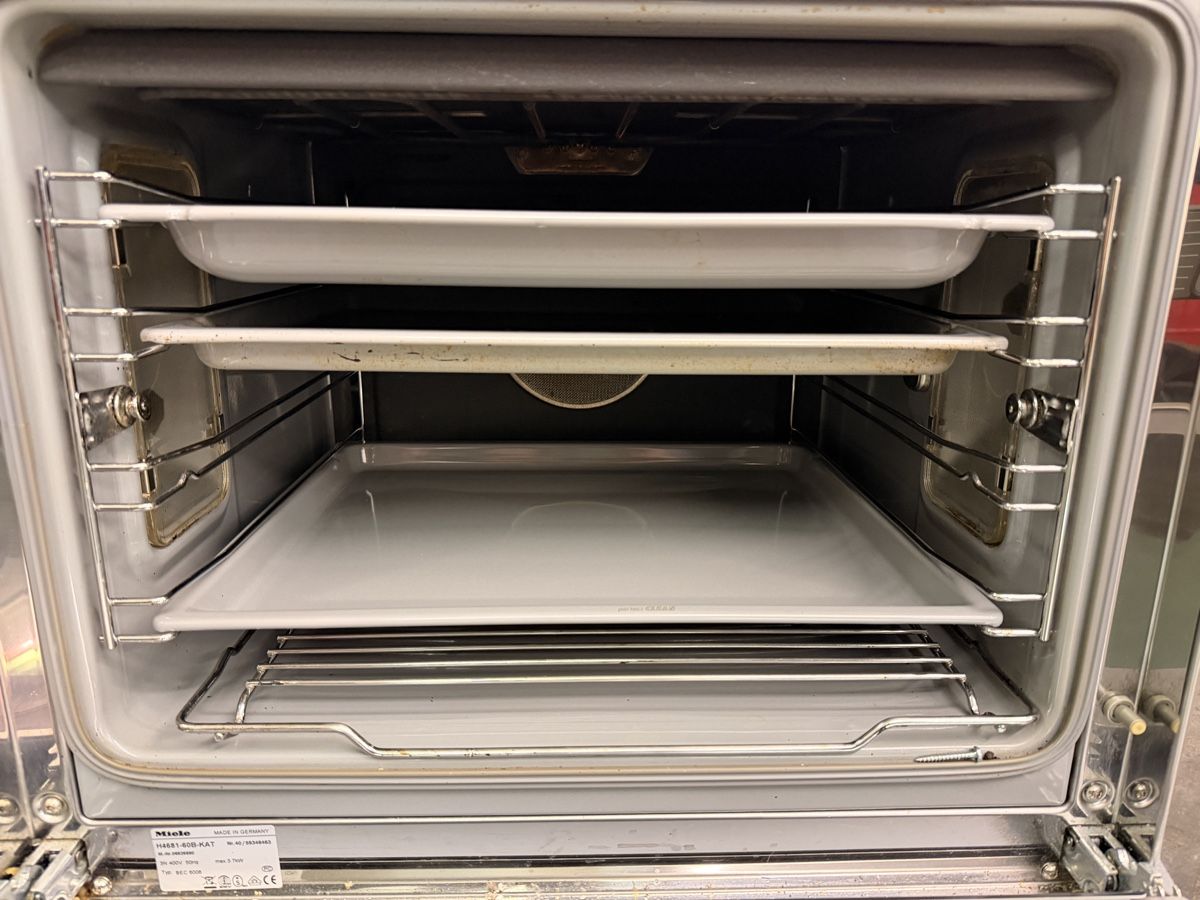Miele Küchengeräte: Miele Backofen  – Gebraucht aus Pfaffhausen von Popular 2