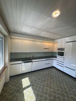 Küche komplett mit Geräten Electrolux Spülmaschine Herd