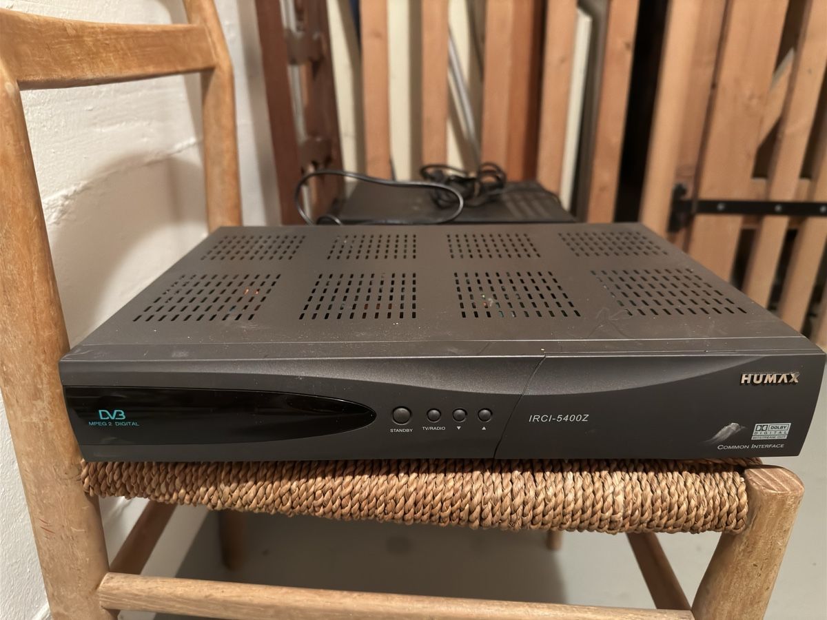 Humax Receiver: Humax Digital Receiver IRCI-5400Z – Gebraucht aus Dübendorf von Logi5