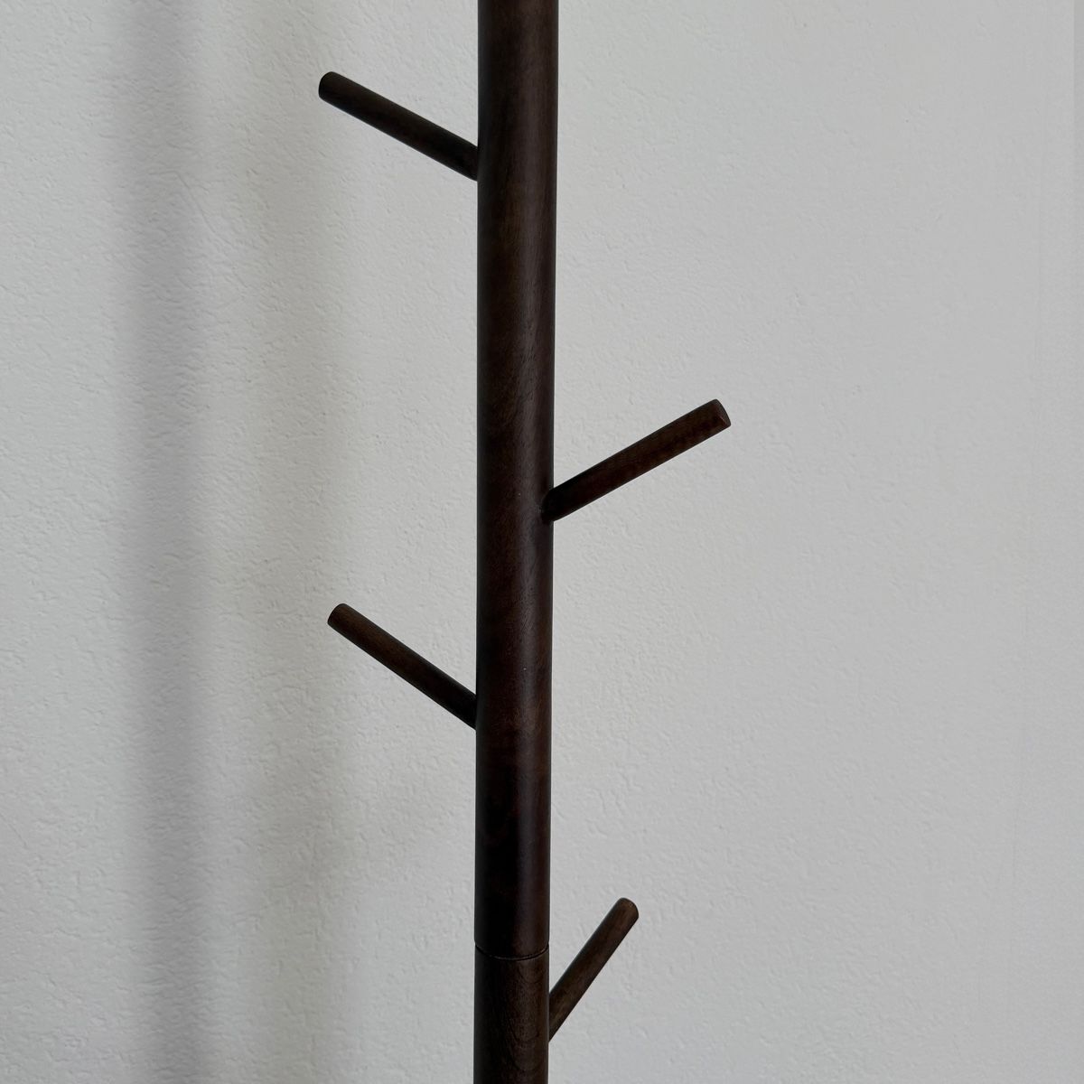 Porte manteau: Kleiderständer aus Holz – D'occasion à Zürich par kuh_tm7m 4