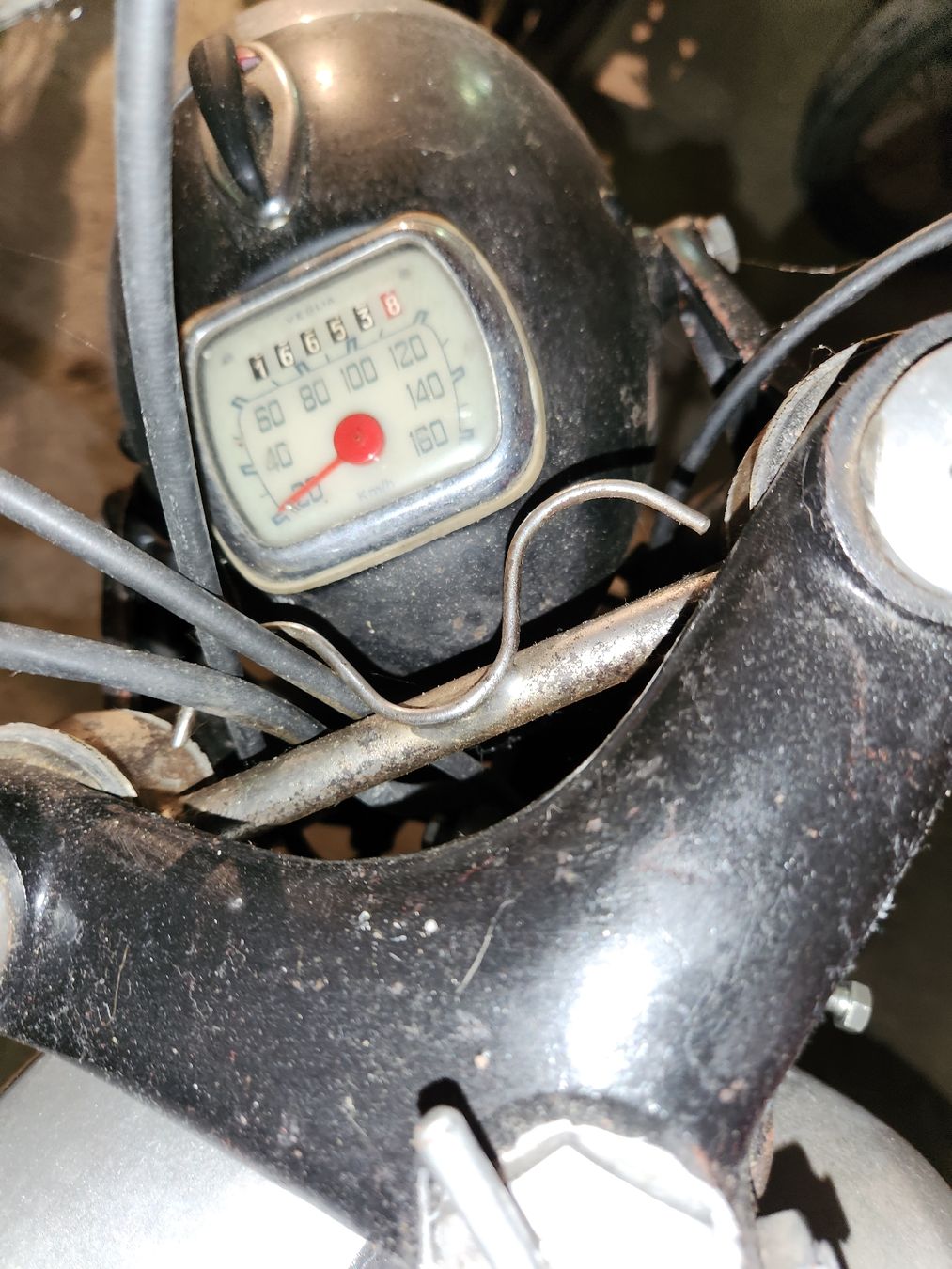 Moto Morini Strada: Seltene Oldtimer Moto Morini 125, Scheunenfund, defekt – Difettoso da Stein AG venduto da Metaluna 3