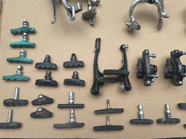 Pièces détachées: lot freins vélo – D'occasion à Ursy par DK8 1