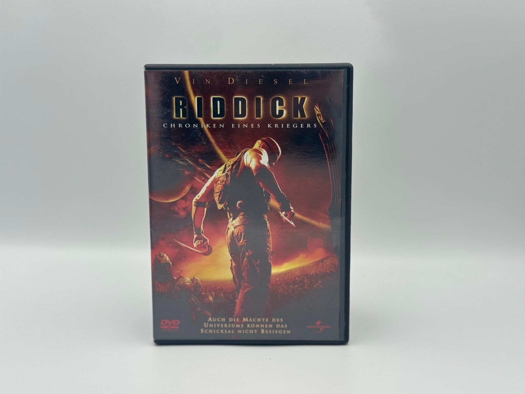 Tutti i DVDs: RIDDICK - Versand A-Post nur CHF 2.50 – Usato da Siblingen venduto da the_92m7