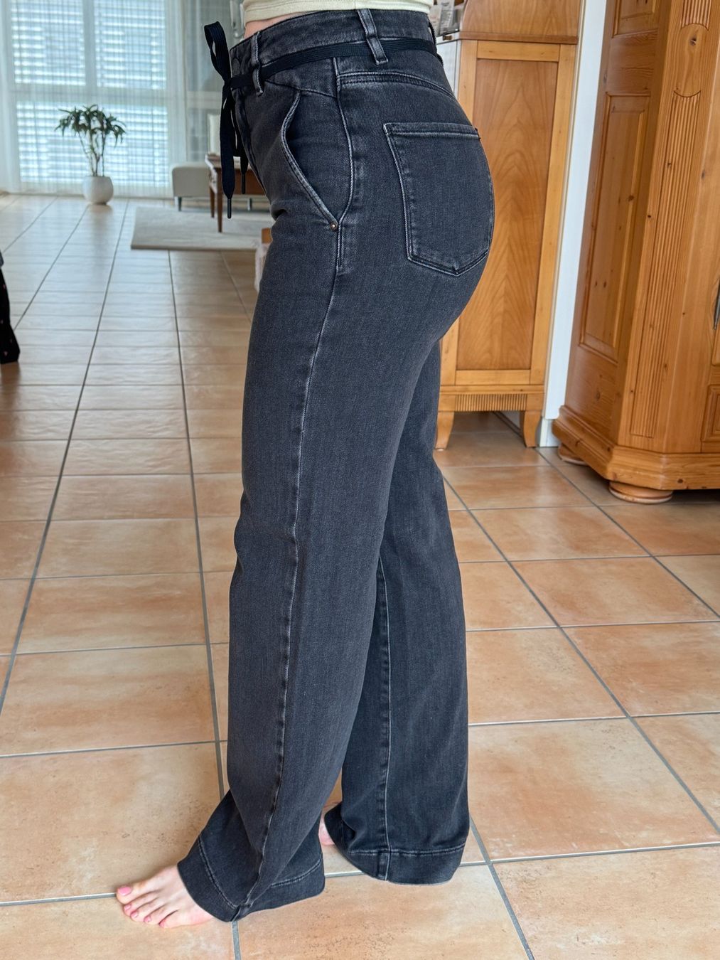 Jeans: DAWN Denim Jeans - Flared Black – Gebraucht aus Bubikon von toro66 2