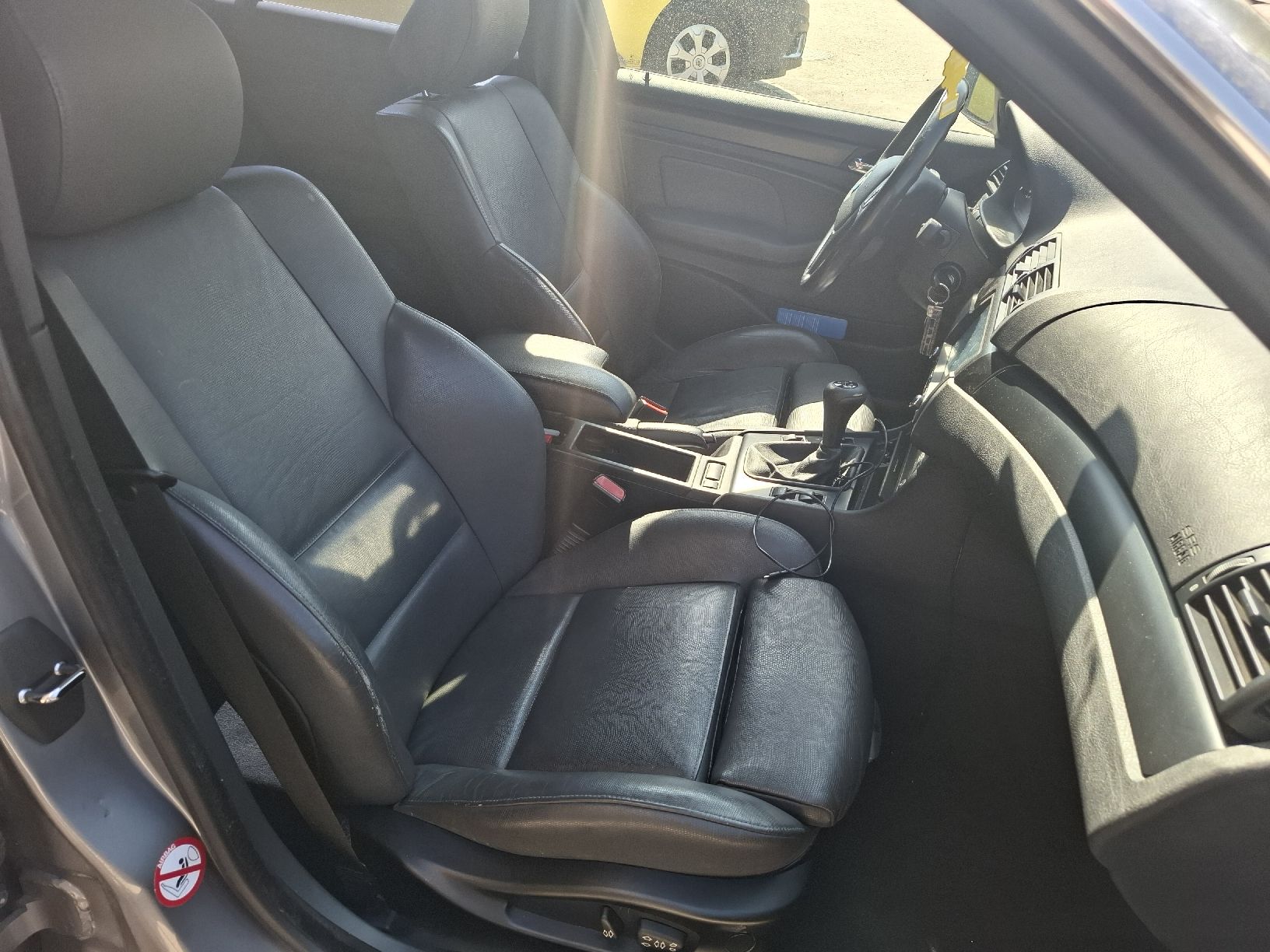 BMW Autos: BMW 320i Touring ab MFK 09/25 – Gebraucht aus Ormalingen von V850 4