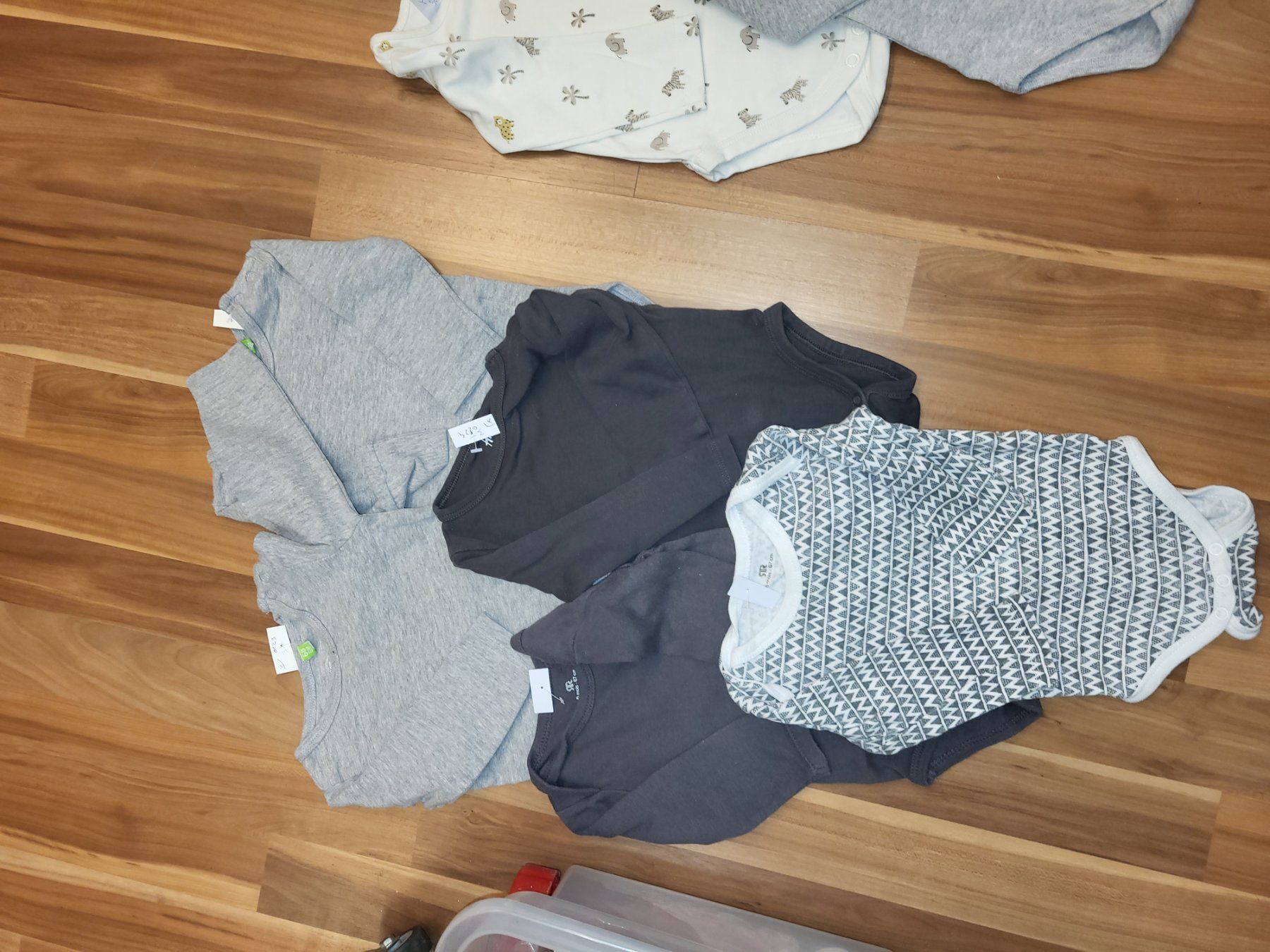 Unterwäsche: 2 Bodyset gr 68 B13 – Gebraucht aus Schwarzenburg von Flamingo07 2
