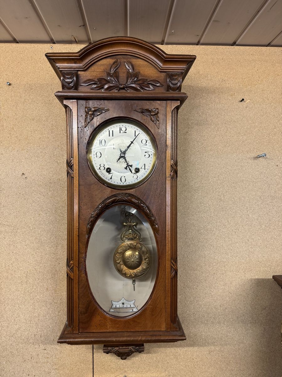 Stand- & Wanduhren: antike Wanduhr im Jugendstil – Gebraucht aus Gränichen von onkel_xxl