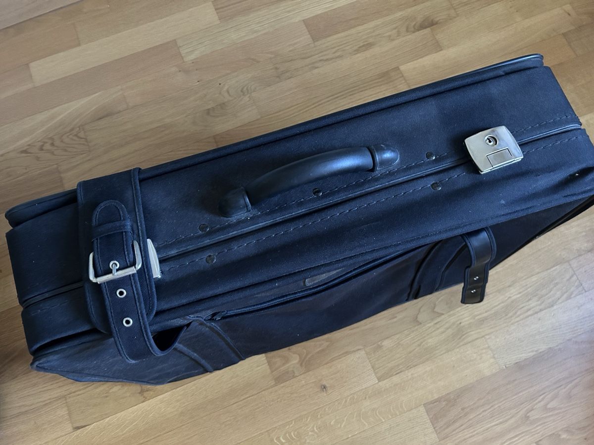Valigie: Vintage Koffer auf 2 Rollen  – Usato da Bern venduto da AsiaZ 1
