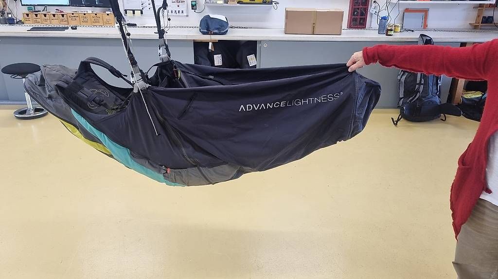 Sport dell'aria & Aquiloni: Advance Lightness 3 M – Usato da Matzendorf venduto da Flugschule-Jura