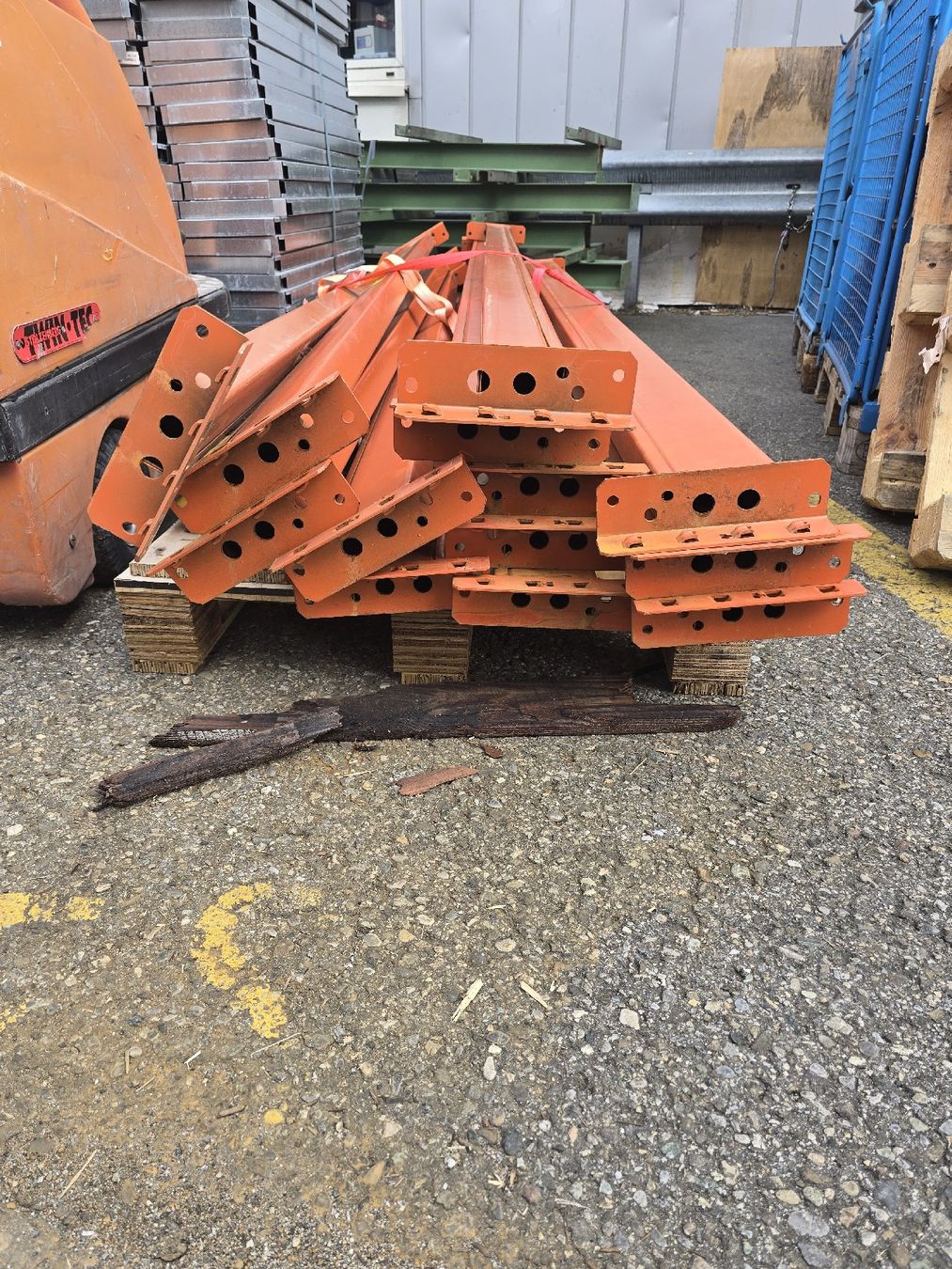 Lista Truss: Lista Traversen  – Gebraucht aus WIL SG von Sprin319 1