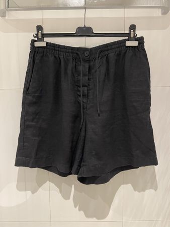 Leinenshorts ARKET (Grösse 42)