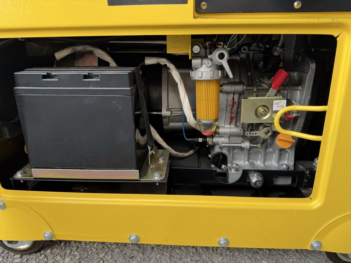 Generatori di corrente: Leistungsstarker Rotek Diesel Stromgenerator – Nuovo (secondo la descrizione) da grosswangen venduto da Poliniman0 6