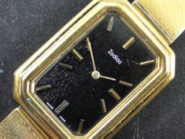 Hochwertige rare Zodiac  Damen-/Markenuhr -2D