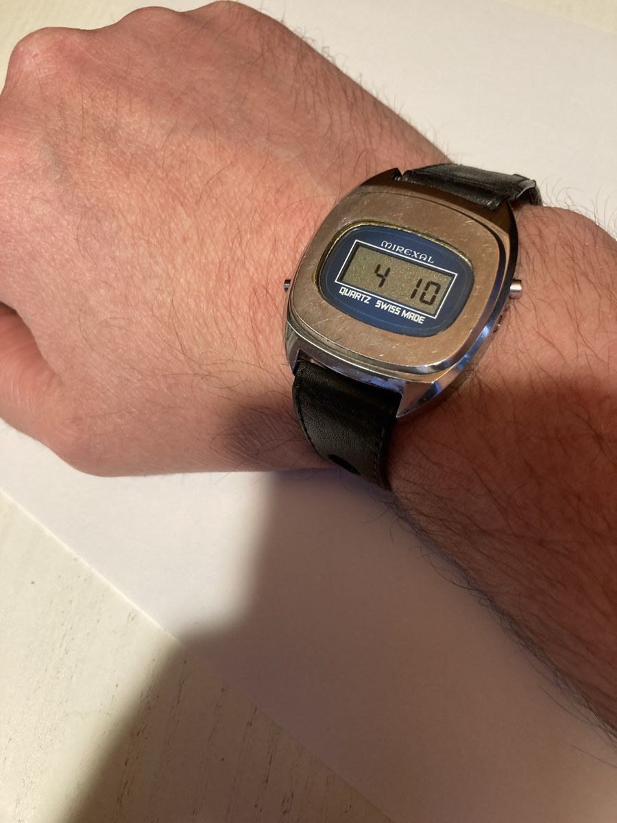 Mirexal Uhren: Mirexal lcd Uhr 37 mm – Gebraucht aus Glattbrugg von vintagemania