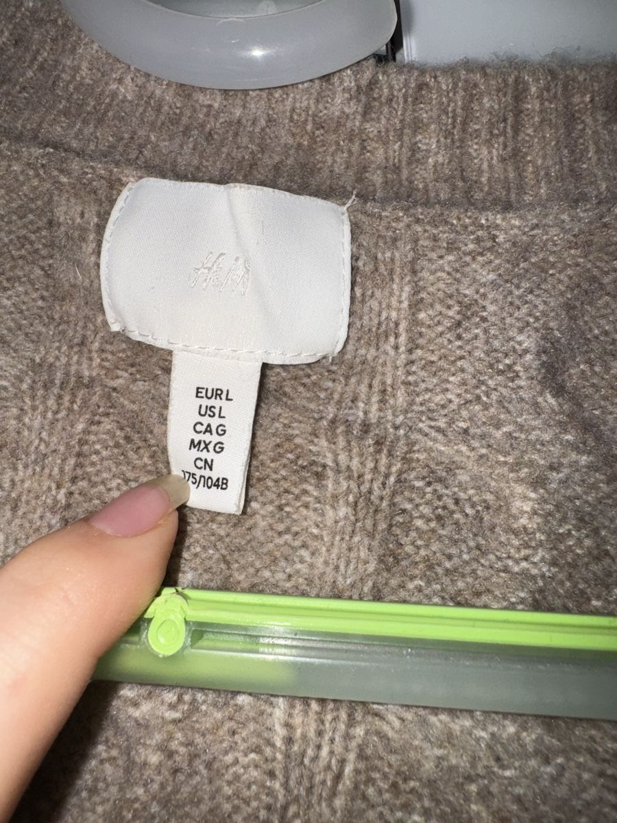H&M Maglioni & Felpe: H&M Strickjacke, Beige, Grösse L – Nuovo (secondo la descrizione) da Pfäffikon ZH venduto da Tetu.33 1