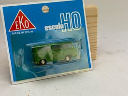 VE- EKO Ford FK Bus grün Original verpackt