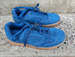 ENDURA Bikeschuhe blau Gummisohle Grösse 42.5 guter Zustand