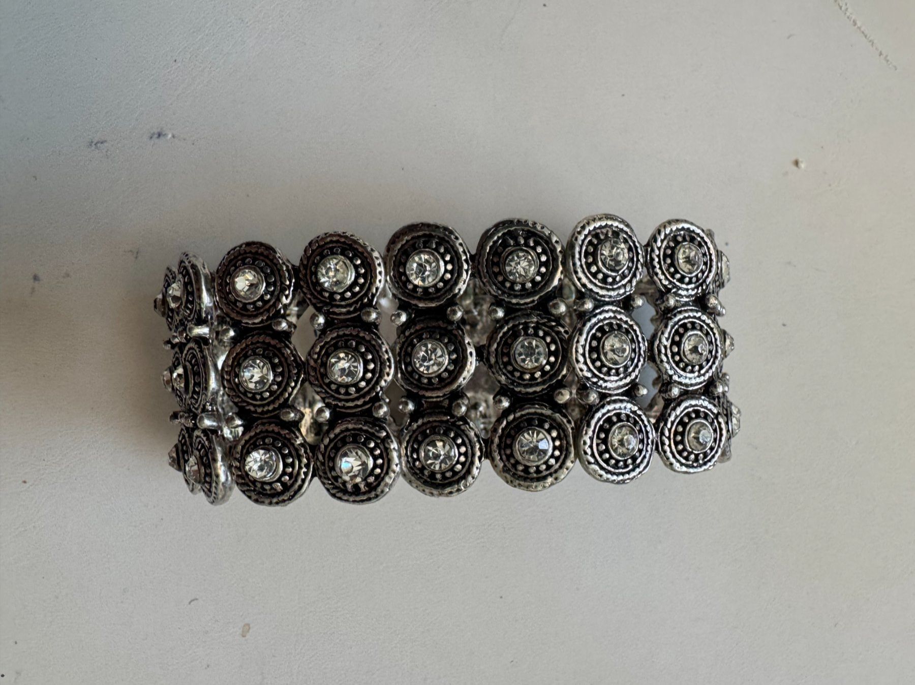Armbänder & -reifen: NEU -  Metall Gummiarmband – Neu (gemäss Beschreibung) aus Maienfeld von Fashion_2009 4