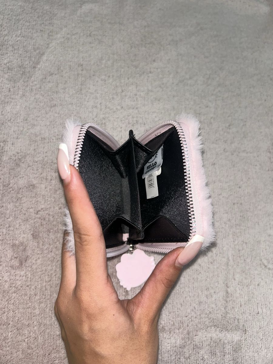 Hello Kitty Sonstiges für Kind & Baby: Hello Kitty Portemonnaie rosa – Neu (gemäss Beschreibung) aus Affoltern am Albis von Black_Beard 2