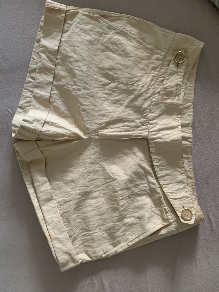 Pantalons: Cavalli kurze hose – D'occasion à Zürich par Nikuska32