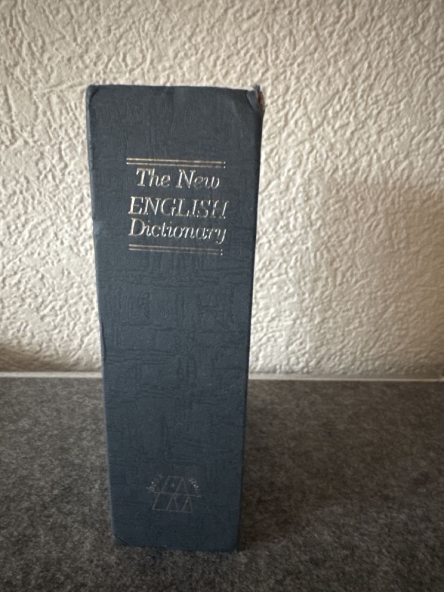 Libri: Buch-Safe "The New English Dictionary" mit Schloss – Usato da Schlieren venduto da nowaya 3