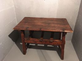 Table d’appoint ancienne