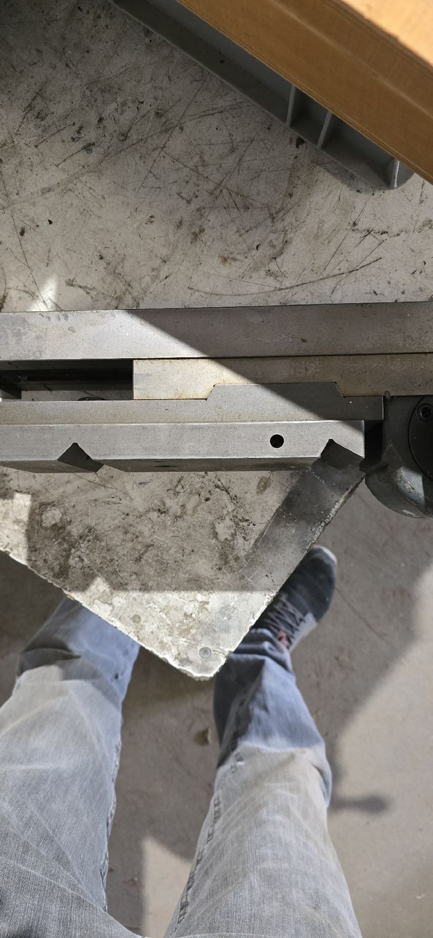 Schaublin Altro per industria metallurgica: Fräse Aparatt Schaublin?  – Usato da Weiningen ZH venduto da ped_fbx2 4
