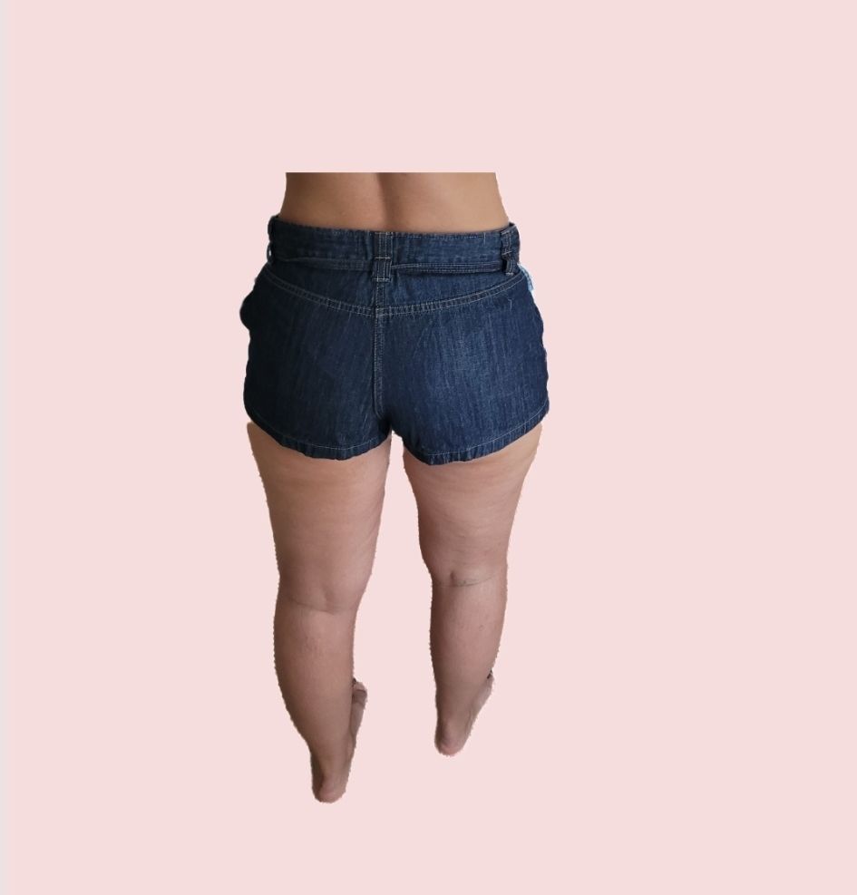 Pull&Bear Pantaloni: PULL&BEAR Shorts taille 36 – Nuovo (secondo la descrizione) da Genève venduto da Tanaa_12 1
