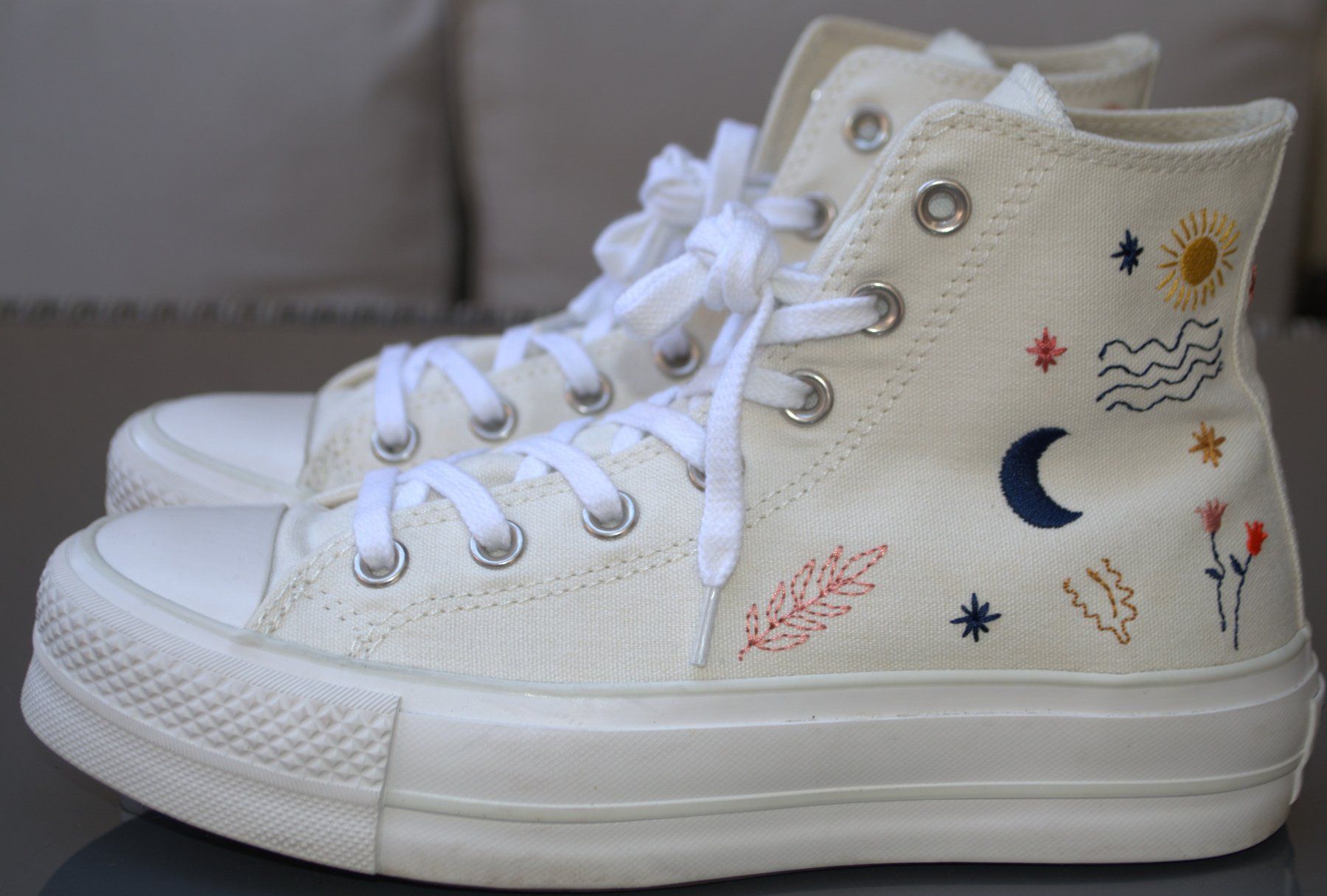 Converse Chaussures femmes: Converse Chuck Taylor All Star Sneakers 38 – D'occasion à Collonges par arashee 3