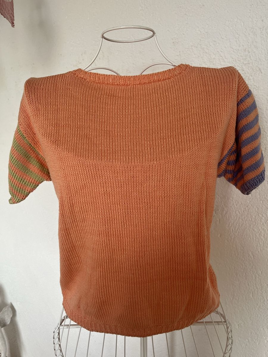 Maglioni & Felpe: Lustiger Mädchenpulli Handgestrickt – Usato da Rorschacherberg venduto da Artmaru 1
