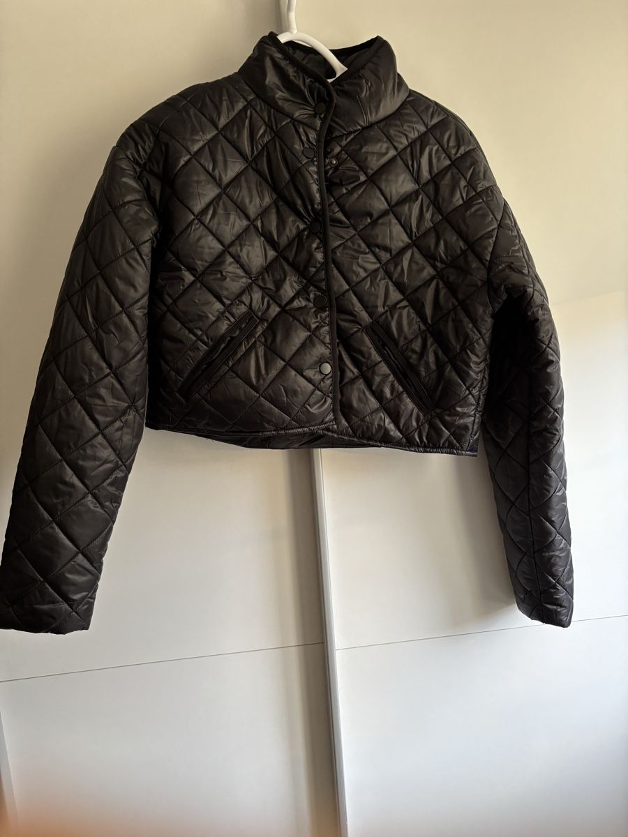 Na-kd Giacche: Kurze Steppjacke GR 36 NA-KD – Nuovo (secondo la descrizione) da Alterswil FR venduto da Lisu15