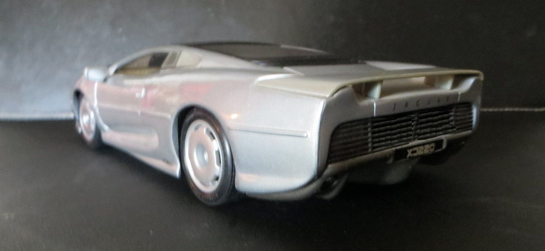 Maisto Voitures modèles: Jaguar XJ220 – D'occasion à Herisau par Simonalb 4