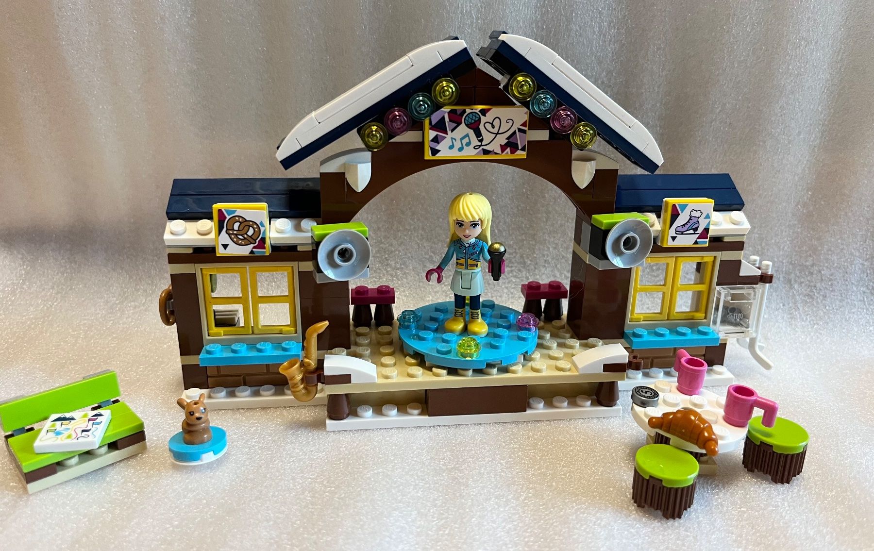 Spielzeuge: Lego Friends Eislaufplatz – Gebraucht aus Reisiswil von nisy01 1
