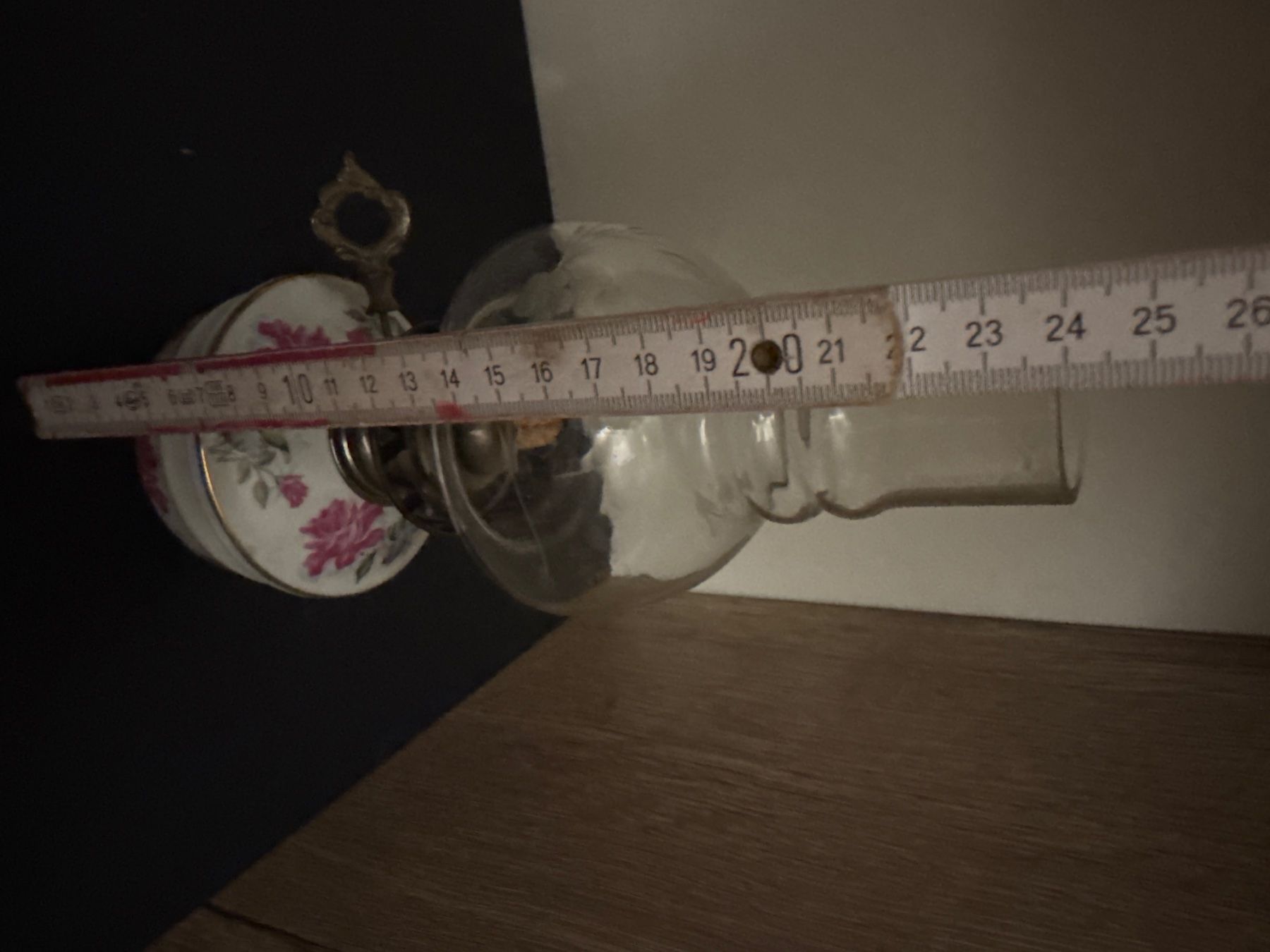 Lampade: Lampe pétrole ancienne – Usato da Lajoux JU venduto da Briard0 2