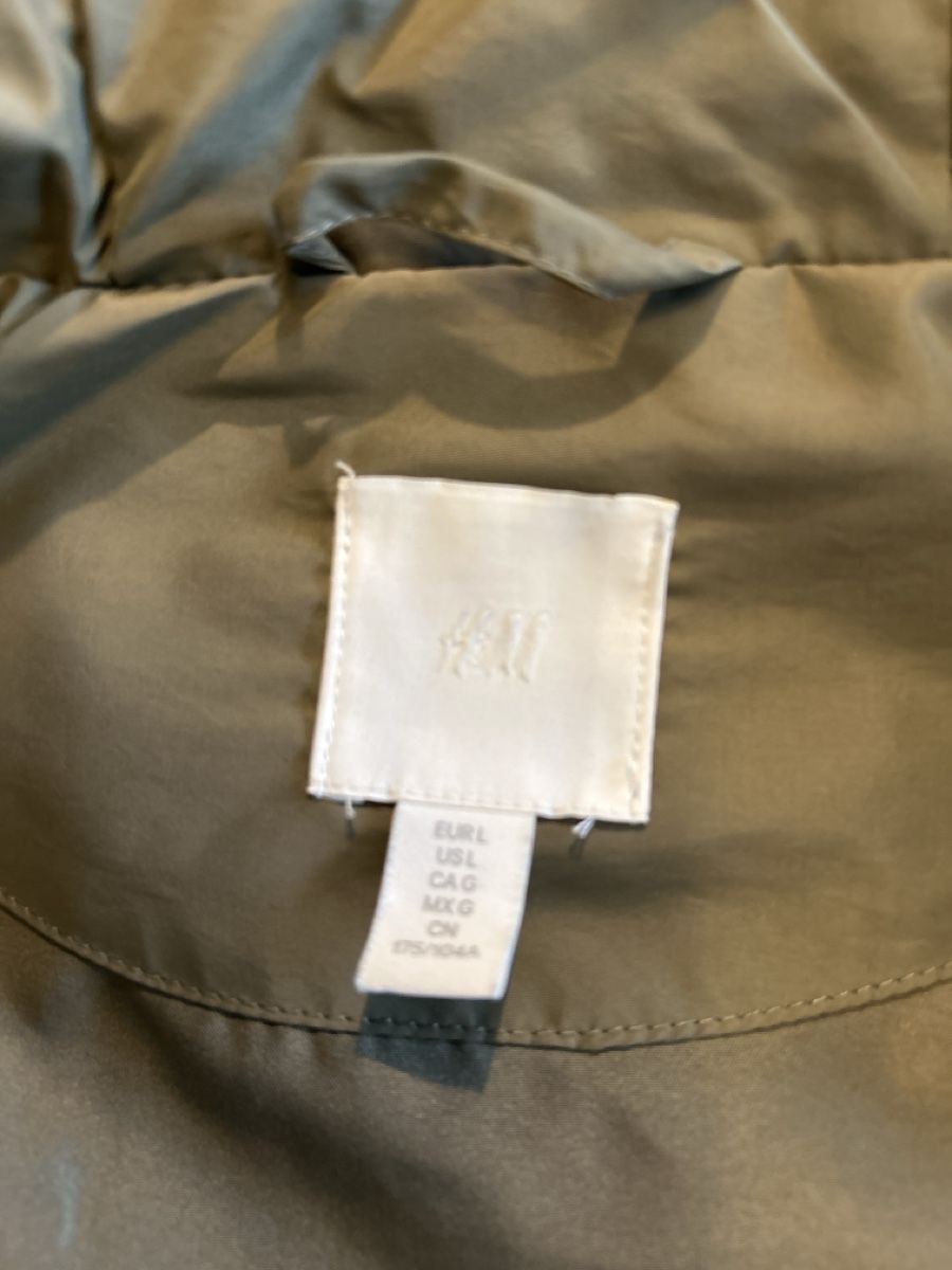 H&M Gilet & Giacche senza maniche: H&M Weste oliv Gr. L  – Usato da Büetigen venduto da sasi11 2