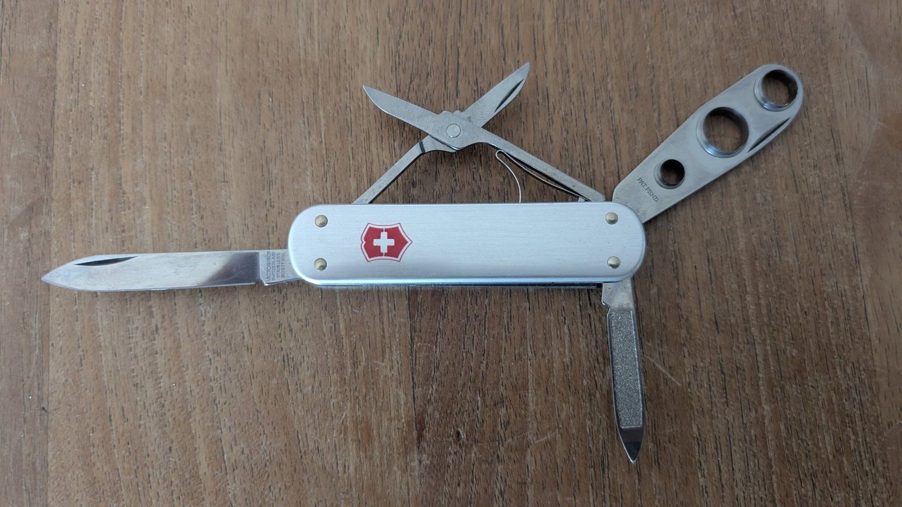 Victorinox Taschenmesser: Victorinox Cigar Cutter – Gebraucht aus Nürensdorf von tho_5pbl 1