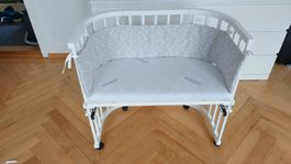 Babybay original weiss (extra belüftet) mit Zubehör