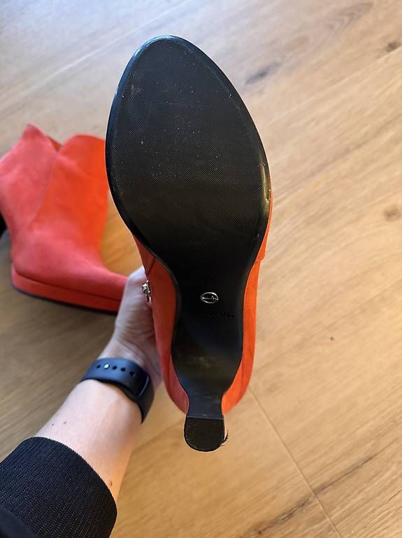 Damenschuhe: Stiefel NEU mit Etikett  – Neu und originalverpackt aus Berg TG von LilBobaa 2