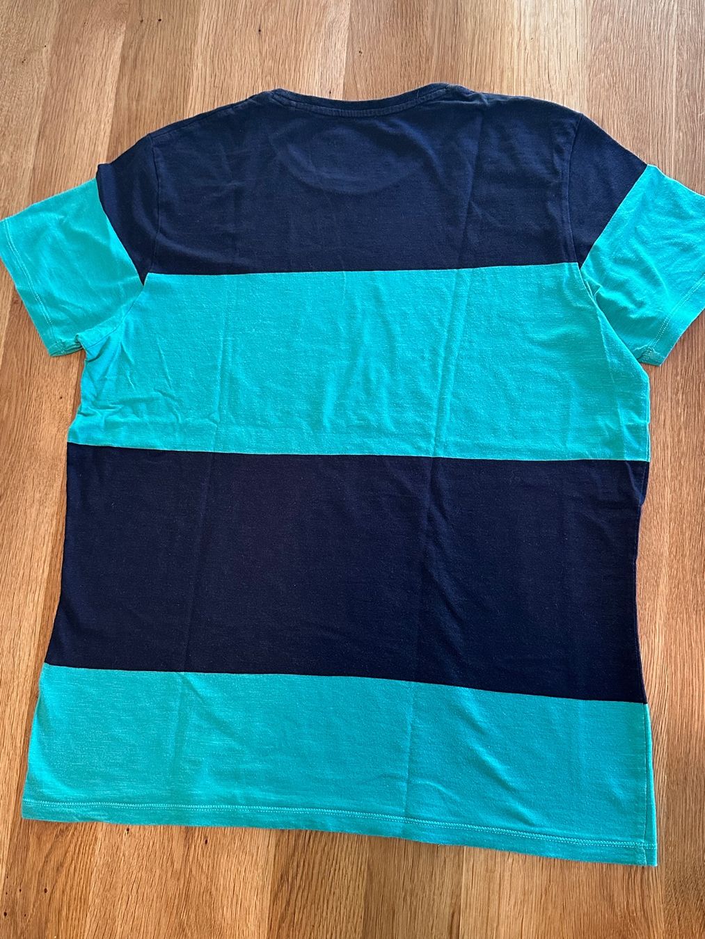 Esprit T-Shirts: Esprit T-Shirt Grösse XL – Gebraucht aus Illnau von Xanny777 1