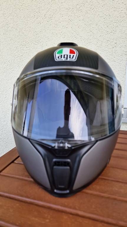 Casques & visières: AGV Systemhelm aus Carbon – D'occasion à Pfäffikon ZH par Maikinaiki 4