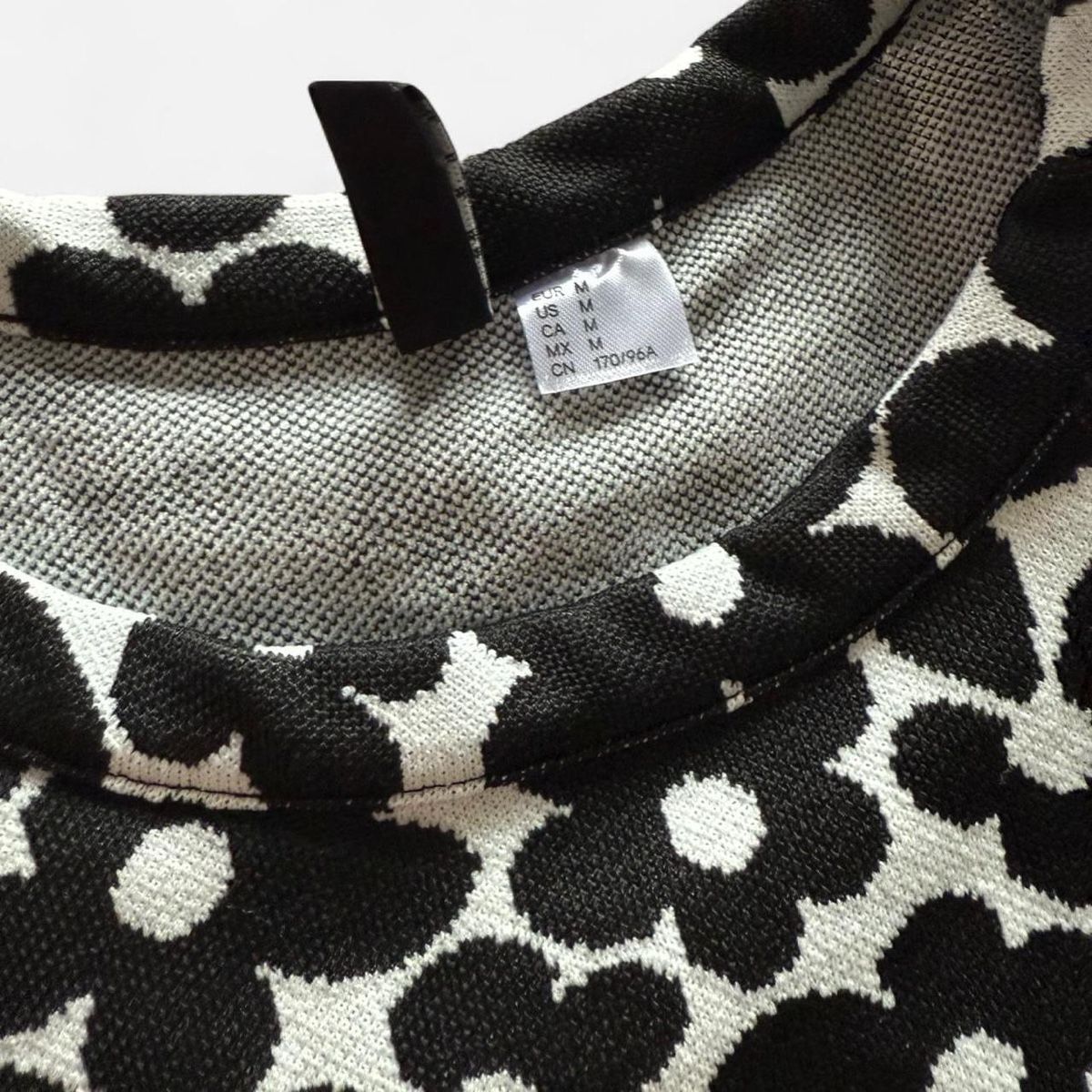H&M Vestiti: Black & White/Grey Floral Mini Dress – Nuovo (secondo la descrizione) da Basel venduto da 1moonstar 2