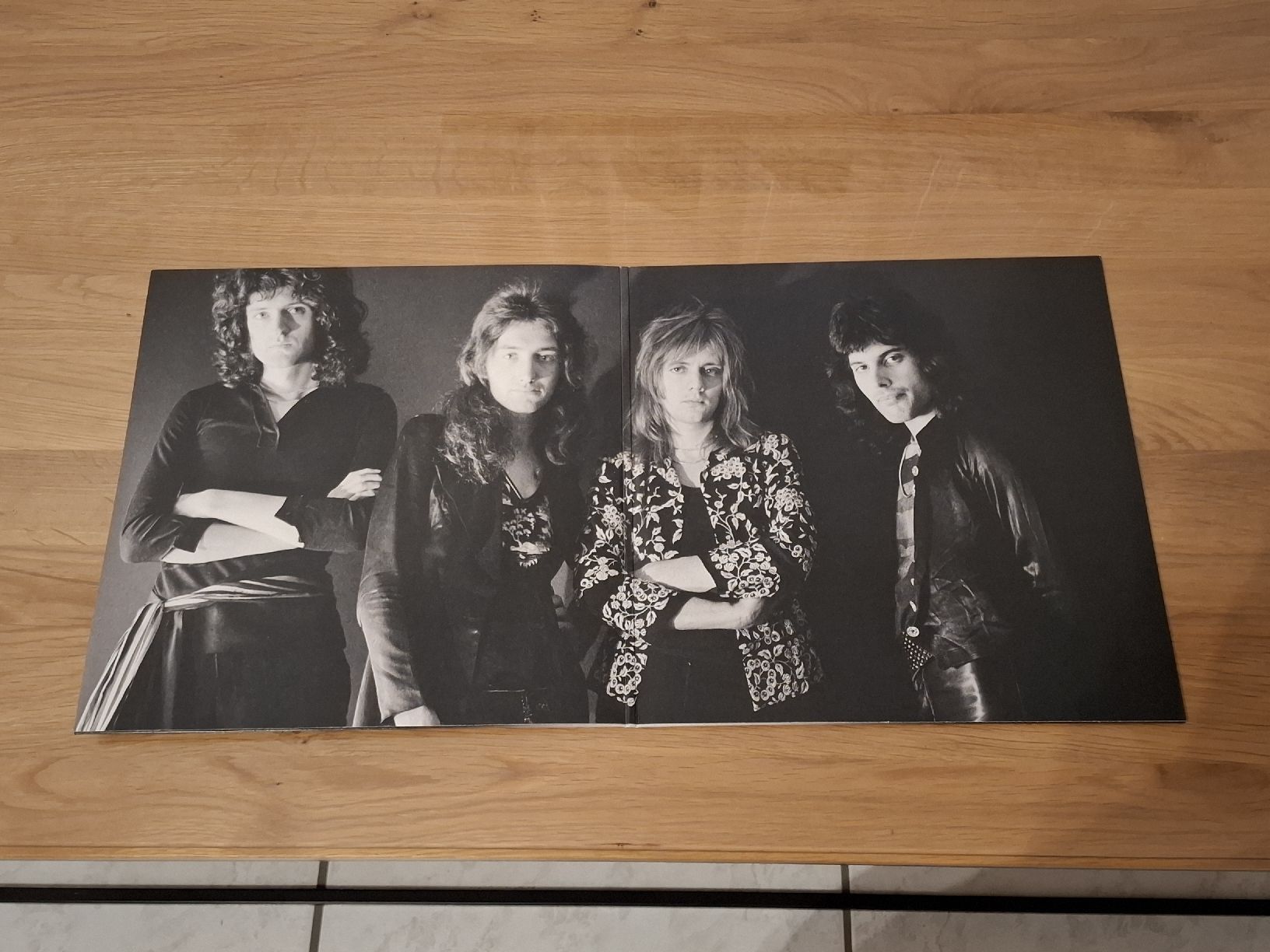 Schallplatten: Queen Absolute Greatest Vinyl Album – Gebraucht aus Grosswangen von michelli. 1