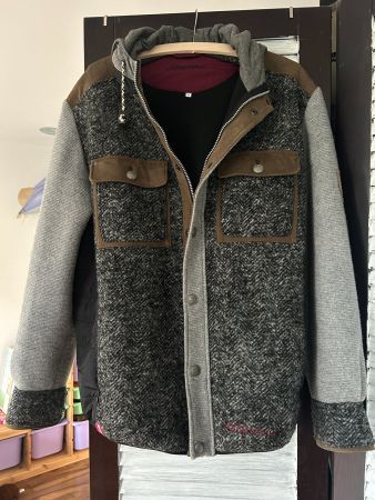Almgwand Jacke mit Kaputze