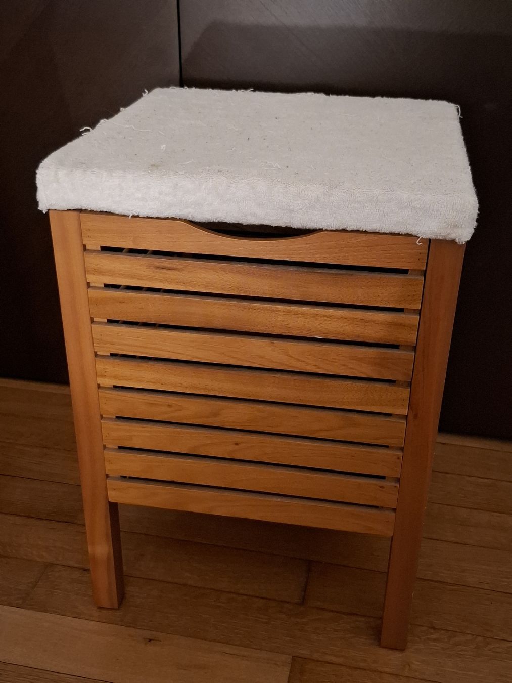 Hocker: Badezimmerhocker – Gebraucht aus Zürich von ann_2fk7