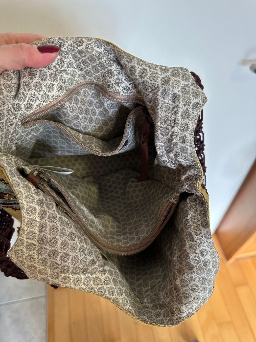 Borse da donna: Sac à main Imayin à broderies et perles – Usato da Biel/Bienne venduto da cap_krs5 1