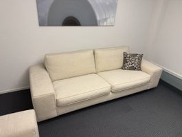 Sofa mit passendem Sessel in Creme-Beige – Top Zustand