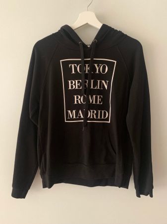 Hoodie / Kapuzenpullover
